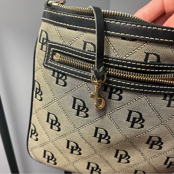 Dooney & Bourke Printed Fabric Crossbody - Picture 6 of 7